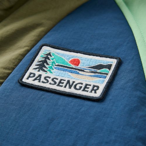 Passenger_Oceanic_Recycled_Insulated_jacket_DrkDenim_DustyOlive_logo.jpg